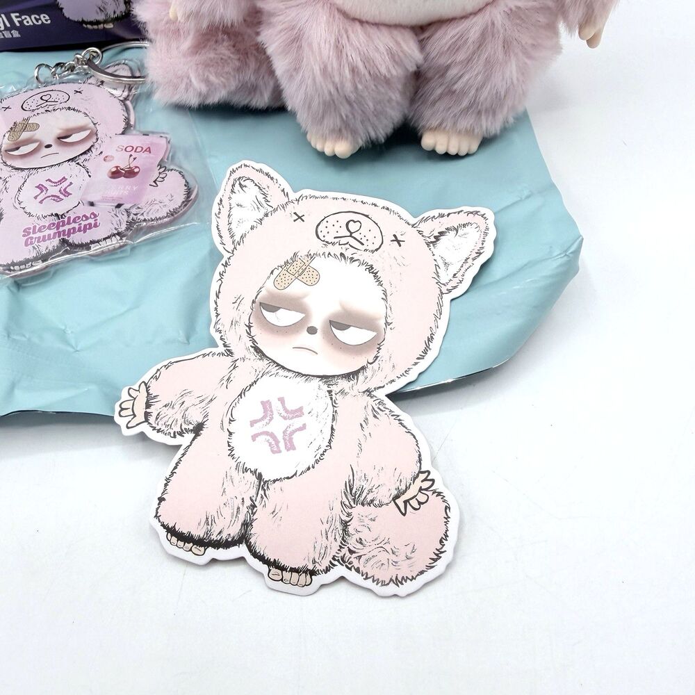 Sleepless Grumpipi Vinyl Face Plush Pendant Pink Keychain Card Confirmed QI QI - Picture 3 of 14